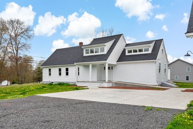 Building Photo - 539 Maple Ave