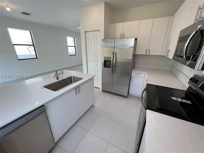 Building Photo - 23464 SW 129th Ave