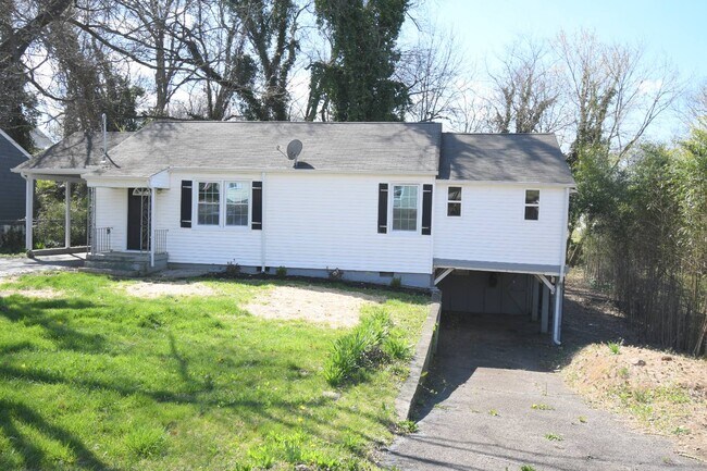 Primary Photo - 3517 S Haven Rd