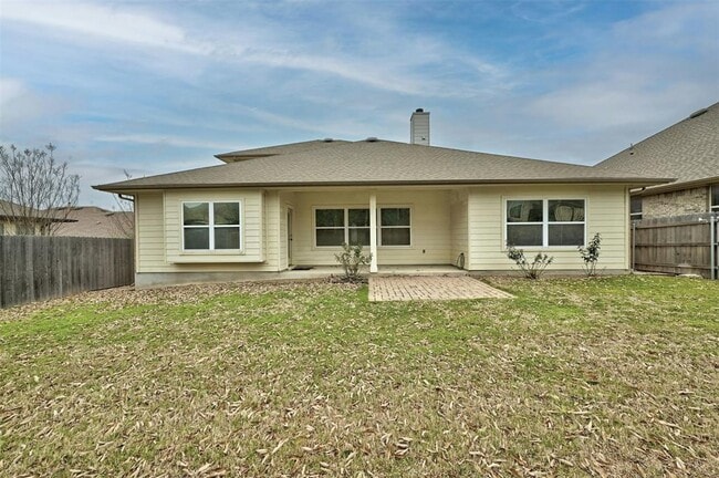 Building Photo - 104 Turvey Cove