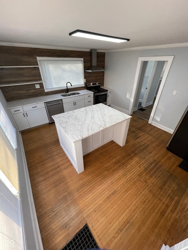 Building Photo - 3430 Guilford Ave