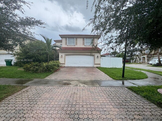 Building Photo - 15320 SW 47th St