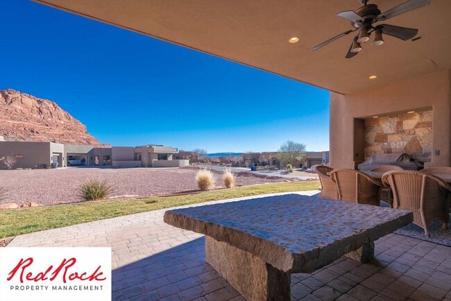 Building Photo - Incredible 4 Bedroom, 4 Bathroom FULLY FURNISHED Property in Entrada with a Private Pool! 18 Mont...
