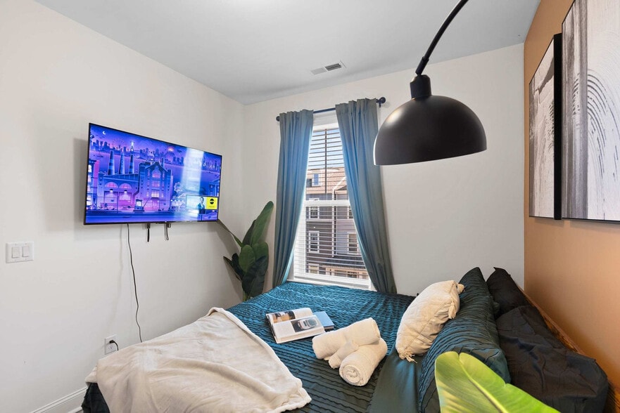 Building Photo - 4106 Bunker Dr