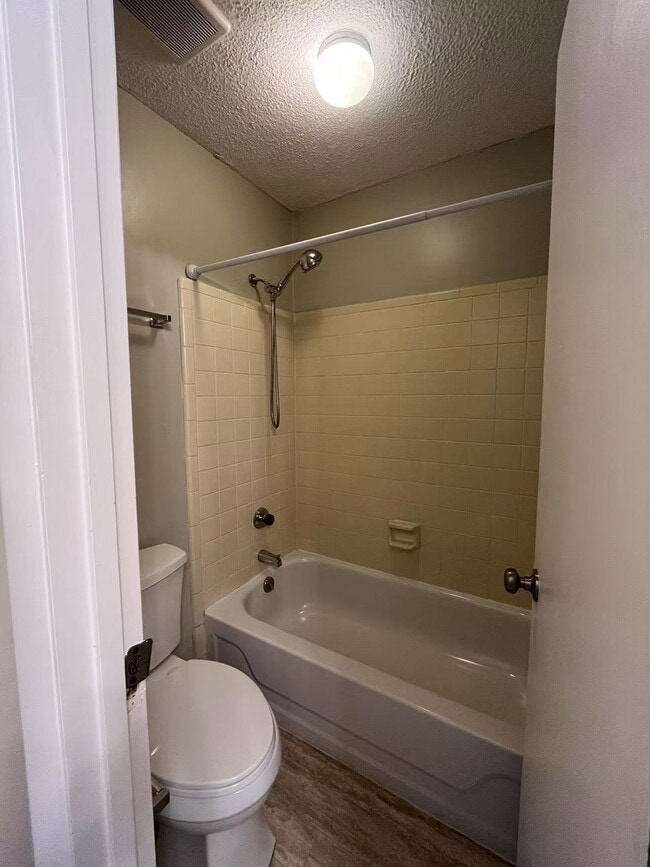 Building Photo - 1225 Kilmory Dr