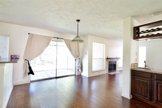 Building Photo - 3222 Settlers Way Blvd