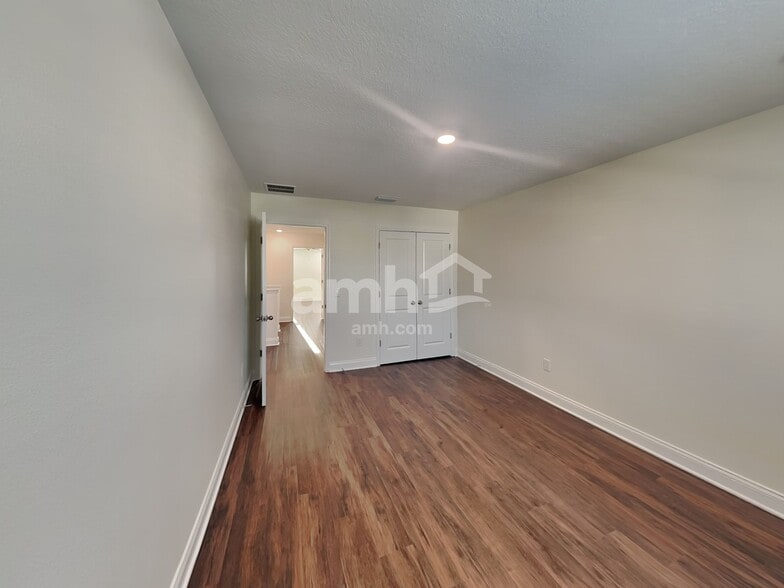 Building Photo - 2557 Sunrise Lndg Lp