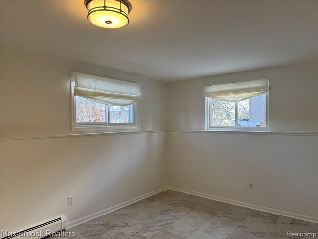 Building Photo - 4138 Westover Dr