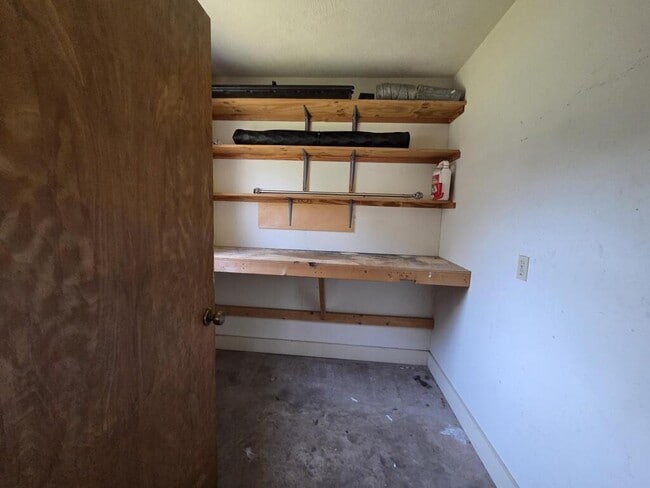 Building Photo - 107 Timber Ln