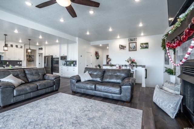 Building Photo - 277 S 1250 E