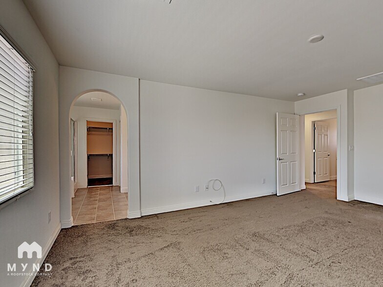 Building Photo - 10639 Kearney Mountain Ave