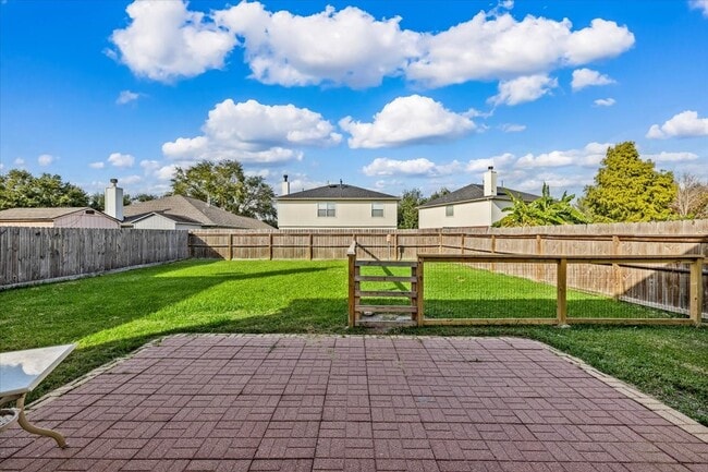 Building Photo - 158 Bristol Bend Ln