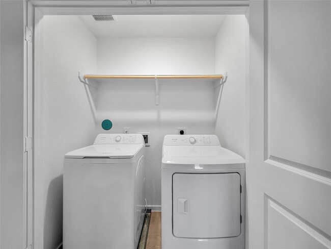 Building Photo - 31327 Black Cherry St