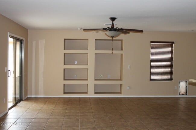 Building Photo - 33082 N Cat Hills Ave