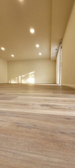 Building Photo - 515 Welsh Rd