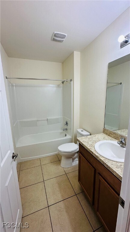 Building Photo - 4417 SW 15th Pl