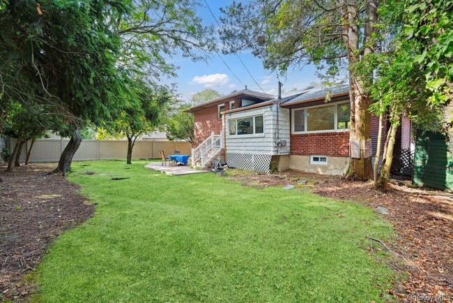 Building Photo - 72 Winthrop Rd