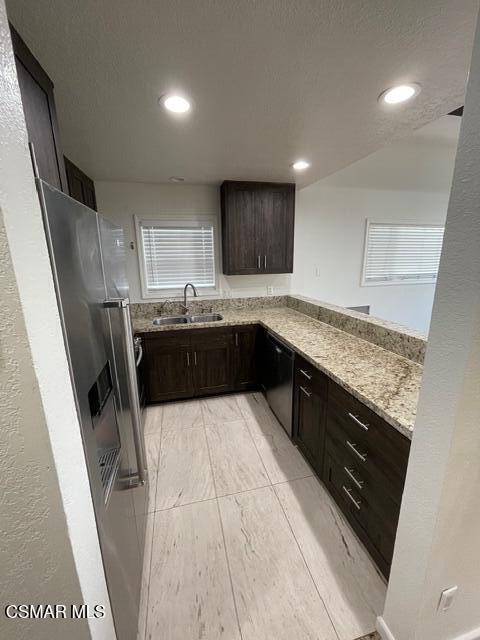 Building Photo - 268 Rossmore Dr