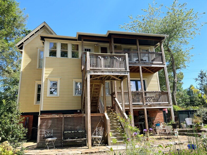 Building Photo - 41 Starnes Ave