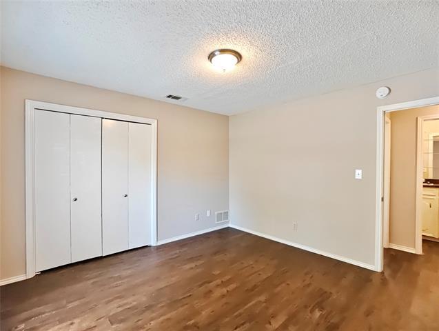 Building Photo - 2103 Marin