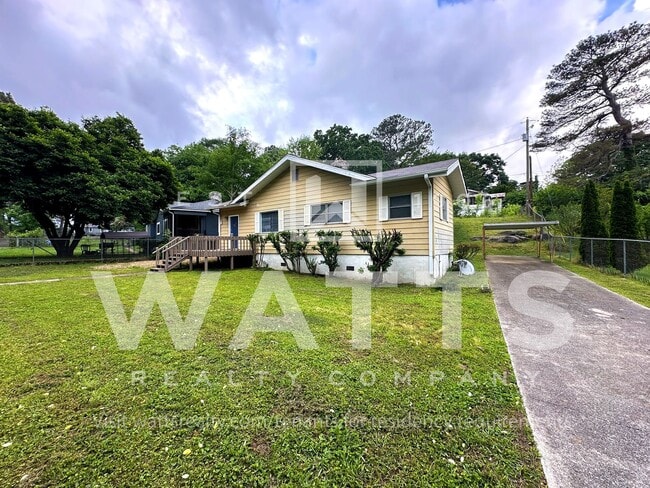 Building Photo - Charming 1930's 3-Bedroom Cottage in Mulga...