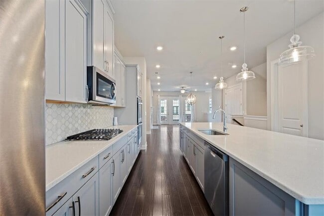 Building Photo - 1505 Slopeside Loop SE
