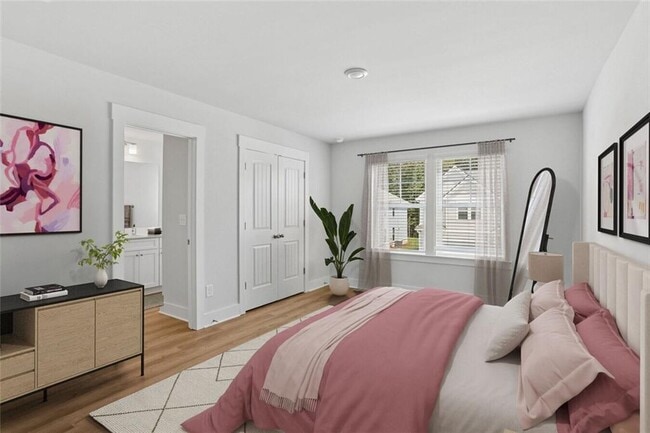 Building Photo - 1575 Cedars Rd SE