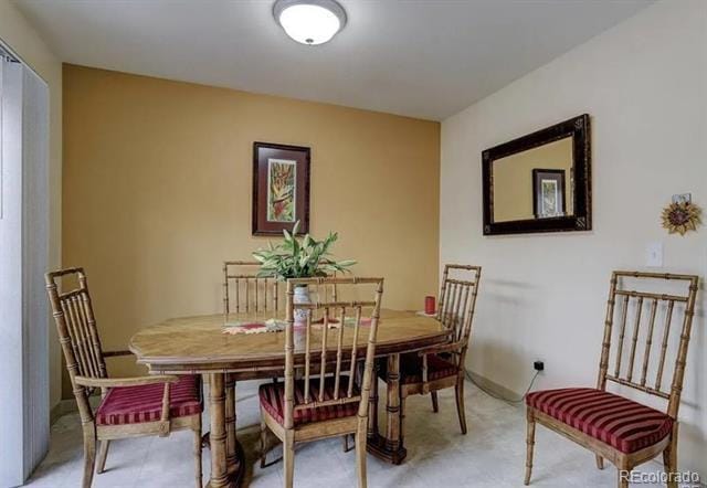 Building Photo - 14667 W Ellsworth Ave