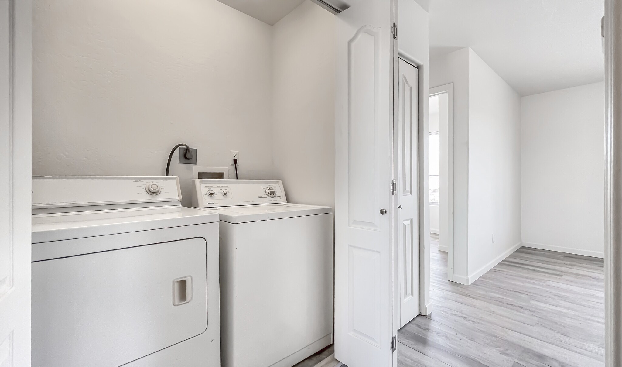 Building Photo - 701 Campbell St