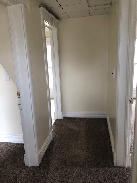 Building Photo - 1223 6th St