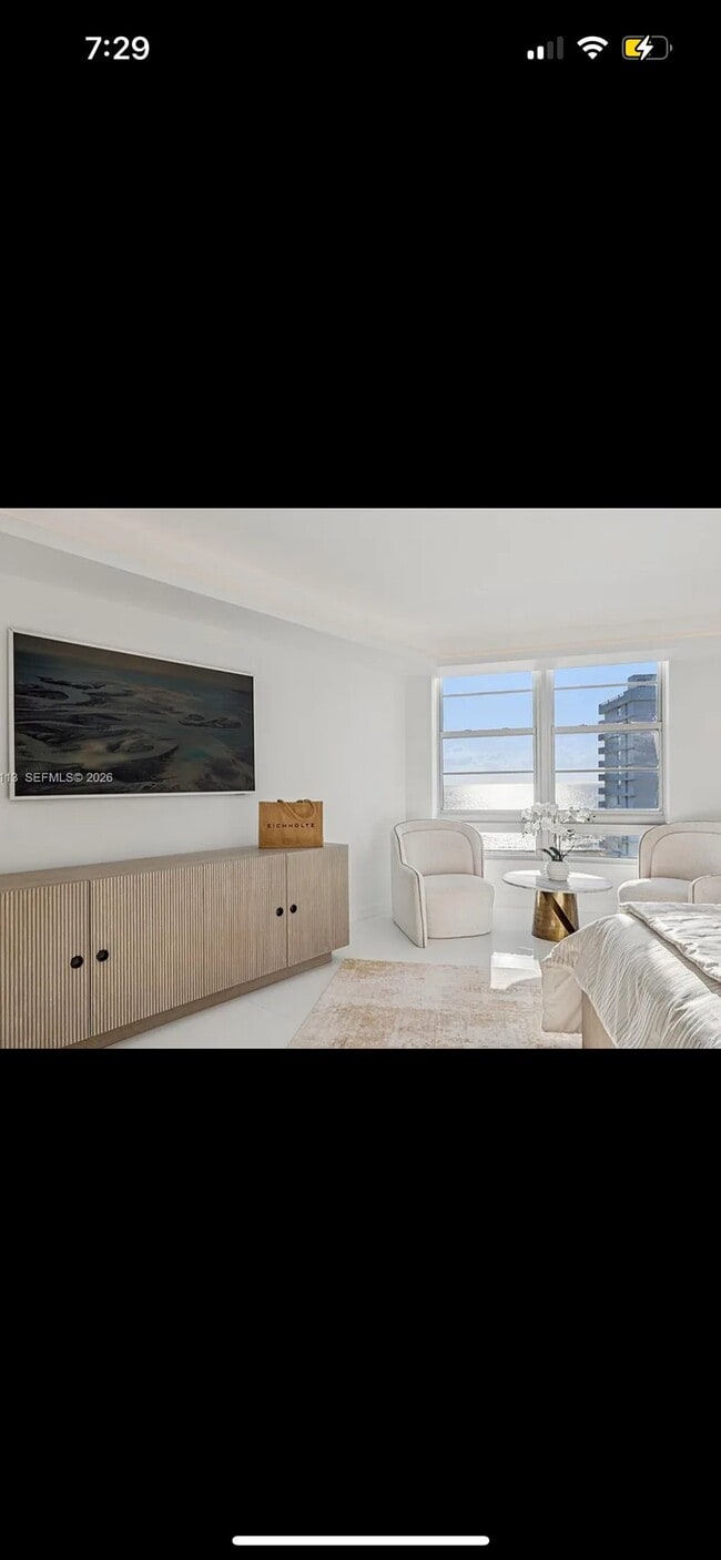 Building Photo - 5660 Collins Ave