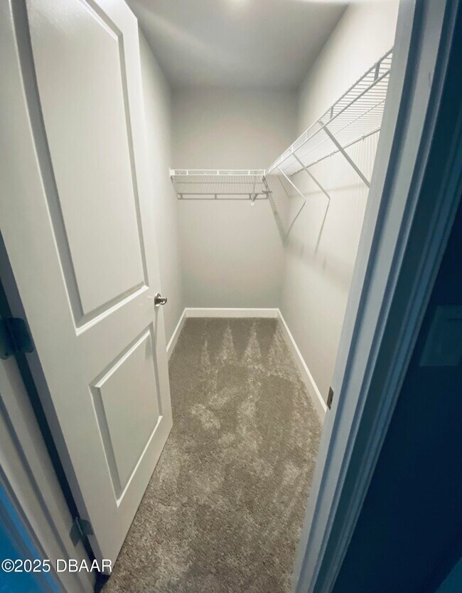 Building Photo - 78 Longridge Ln