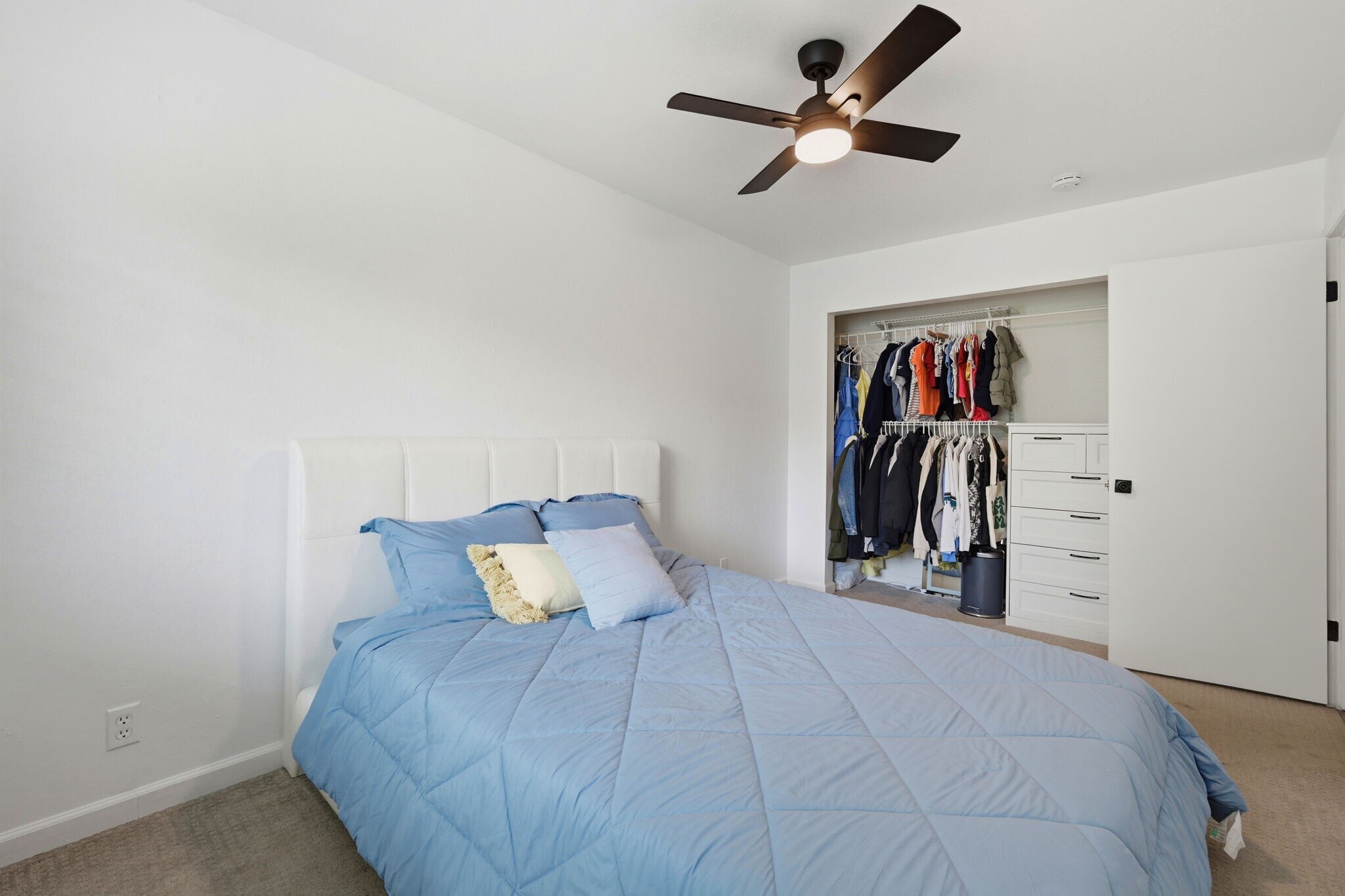 Building Photo - 2561 Fountainhead Dr