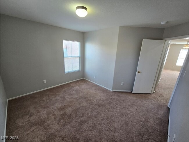 Building Photo - 11150 Ranch Valley St