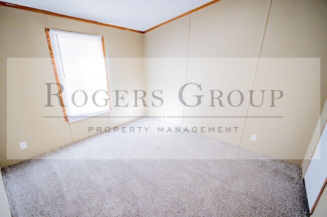 Building Photo - 156 Brunswick Ln