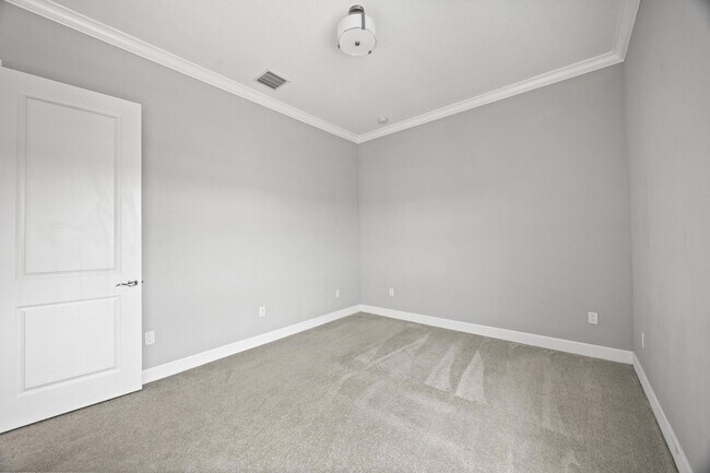 Building Photo - 16007 Whippoorwill Cir