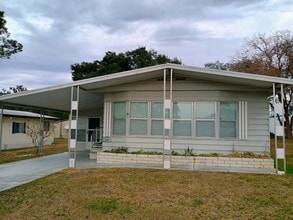 Building Photo - 2 Bedroom 2 bathroom