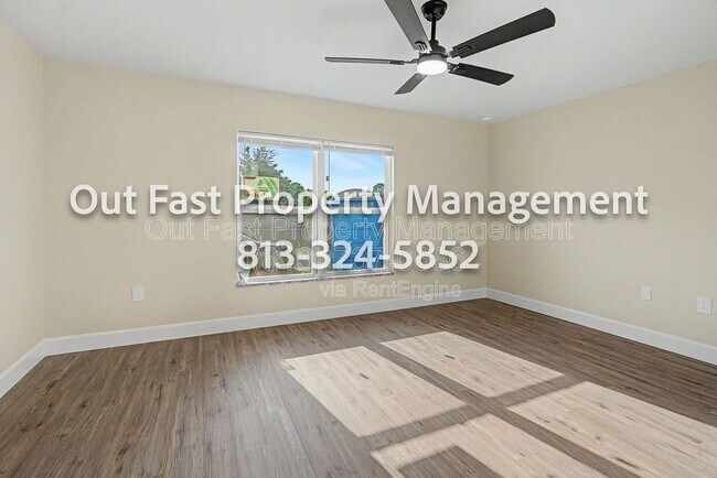Building Photo - 1803 Venus St