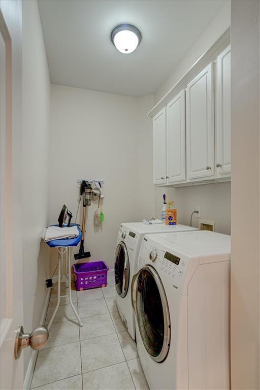 Building Photo - 5962 Spalding Park Pl