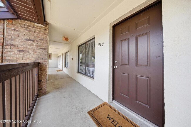 Building Photo - 1515 Huntington Ln