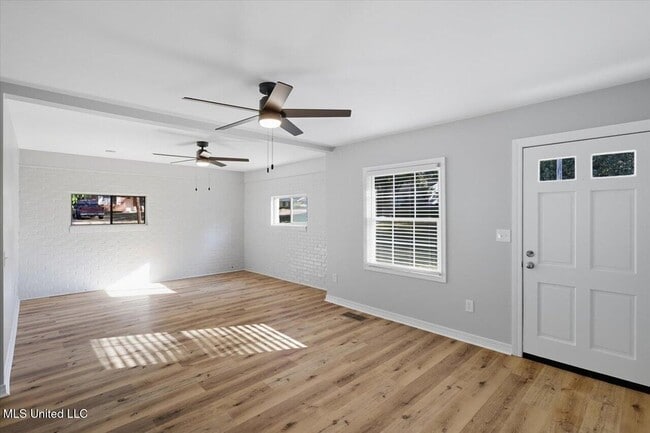 Building Photo - 324 Court St