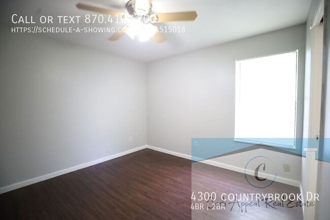 Building Photo - 4300 Countrybrook Dr