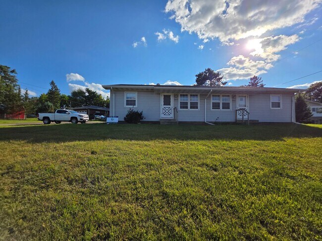 Primary Photo - 1501/1503 Harding Ave