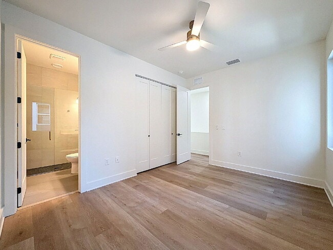 Building Photo - 334 14th St N