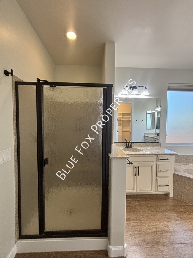 Building Photo - 11718 N Key Lime Pl
