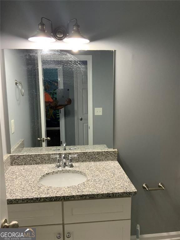 Building Photo - 294 Bass St SW