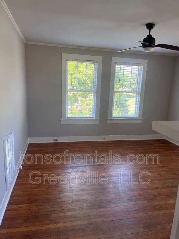 Building Photo - 205 Thackston St