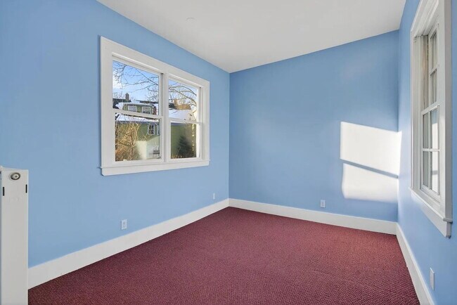 Building Photo - 31 Cushman St