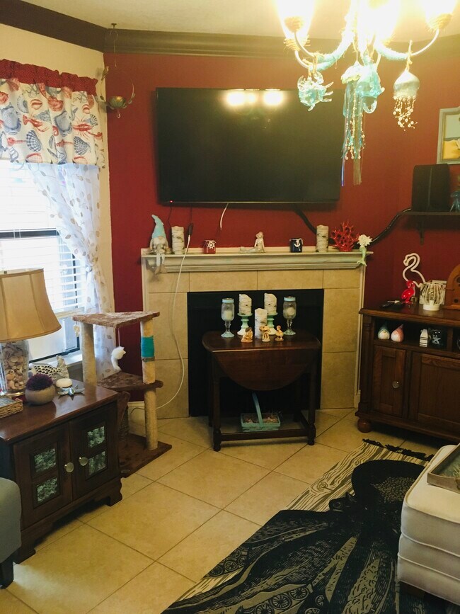 Building Photo - 859 Shoreline Cir