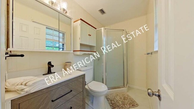 Building Photo - 1111 Coral Dr